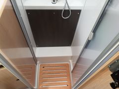 Sunlight T 68, Einzelbetten und Hubbett,Sat automatisch