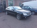 Mercedes-Benz CLK 270 CDI AVANTGARDE Avantgarde - Mercedes-Benz CLK 270 Gebrauchtwagen