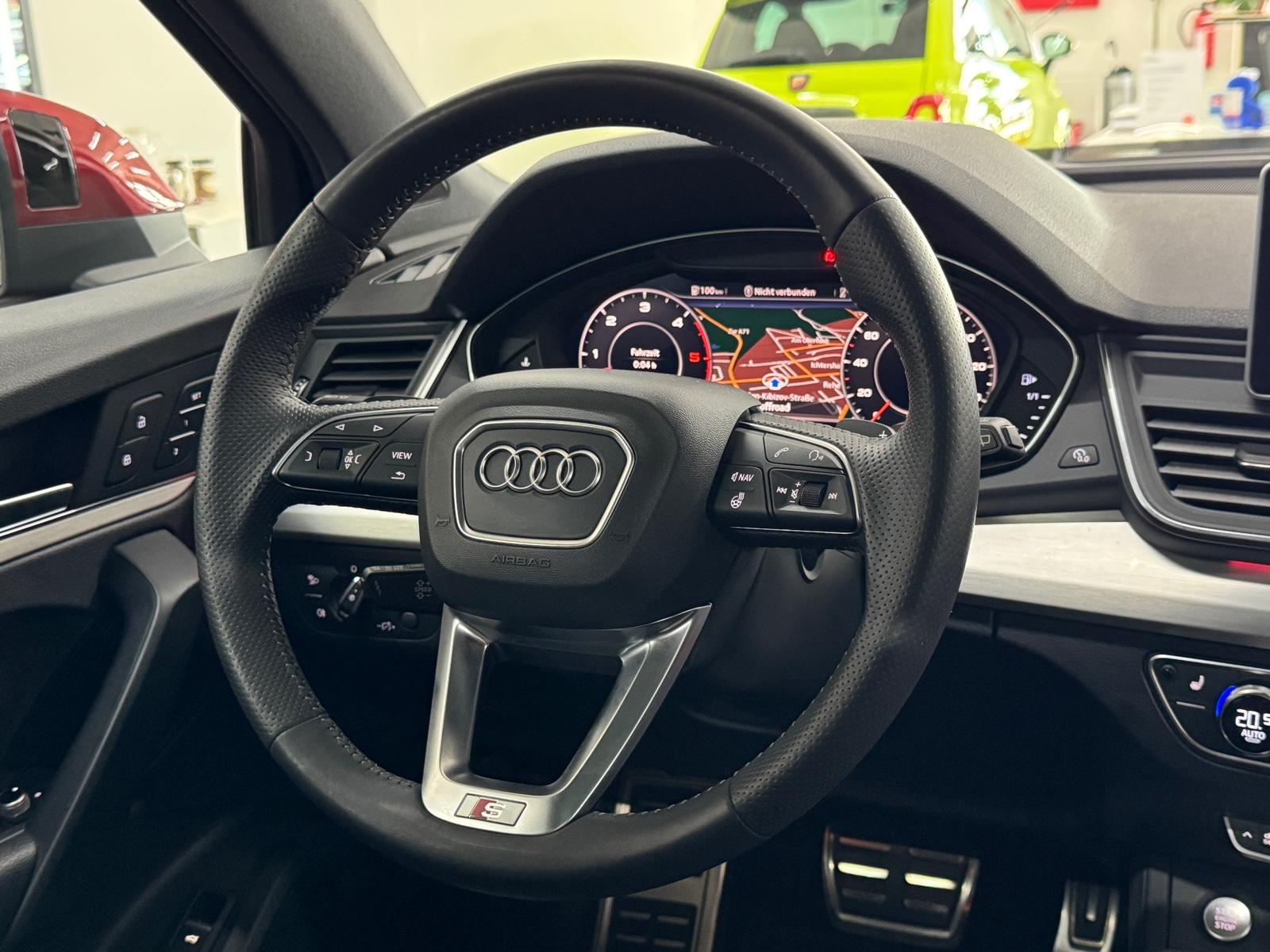 Audi Q5 quattro sport S-Line PANO/LED/B&O/AHK/1.HAND!