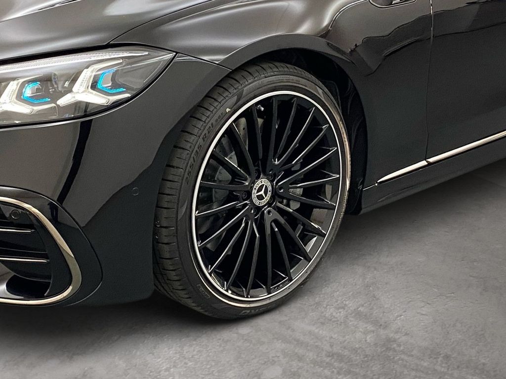 MERCEDES-BENZ S-Class 2026
