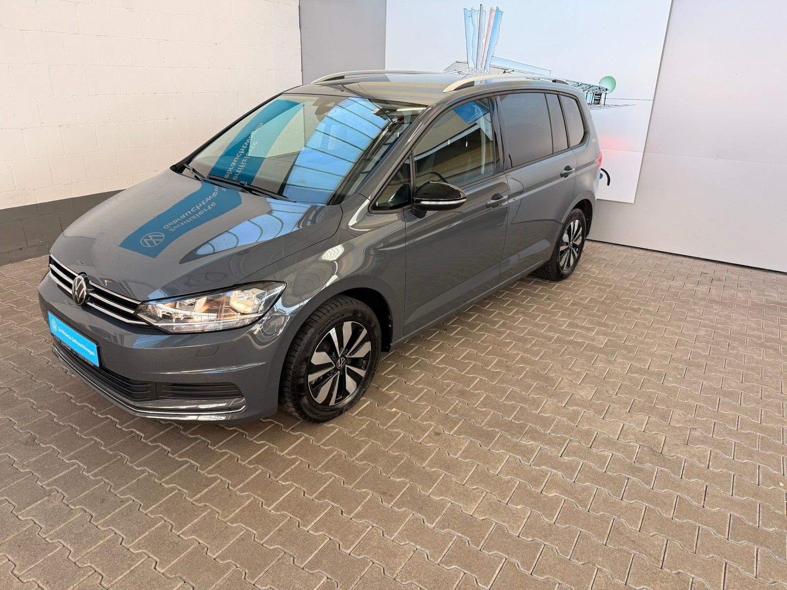 Fahrzeugabbildung Volkswagen Touran Goal 1,5 TSI DSG + ACC + Navigation + AHK
