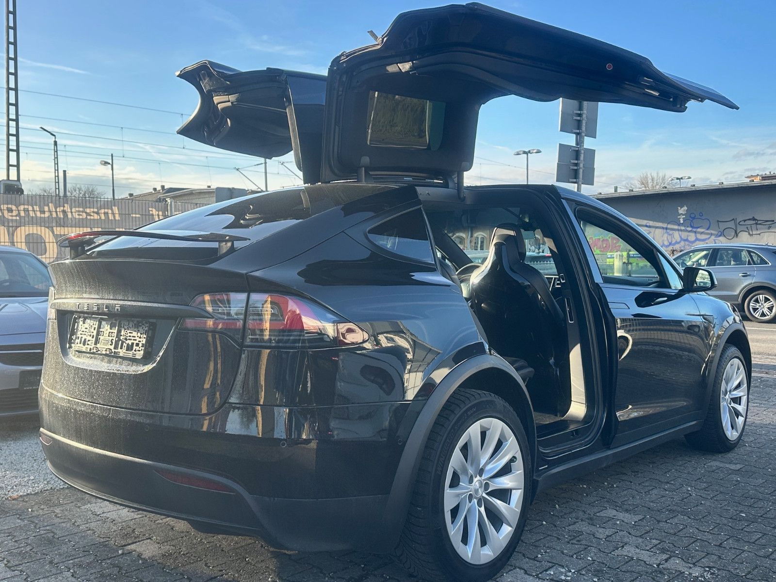 Fahrzeugabbildung Tesla Model X 90D*7SITZER+AHK*