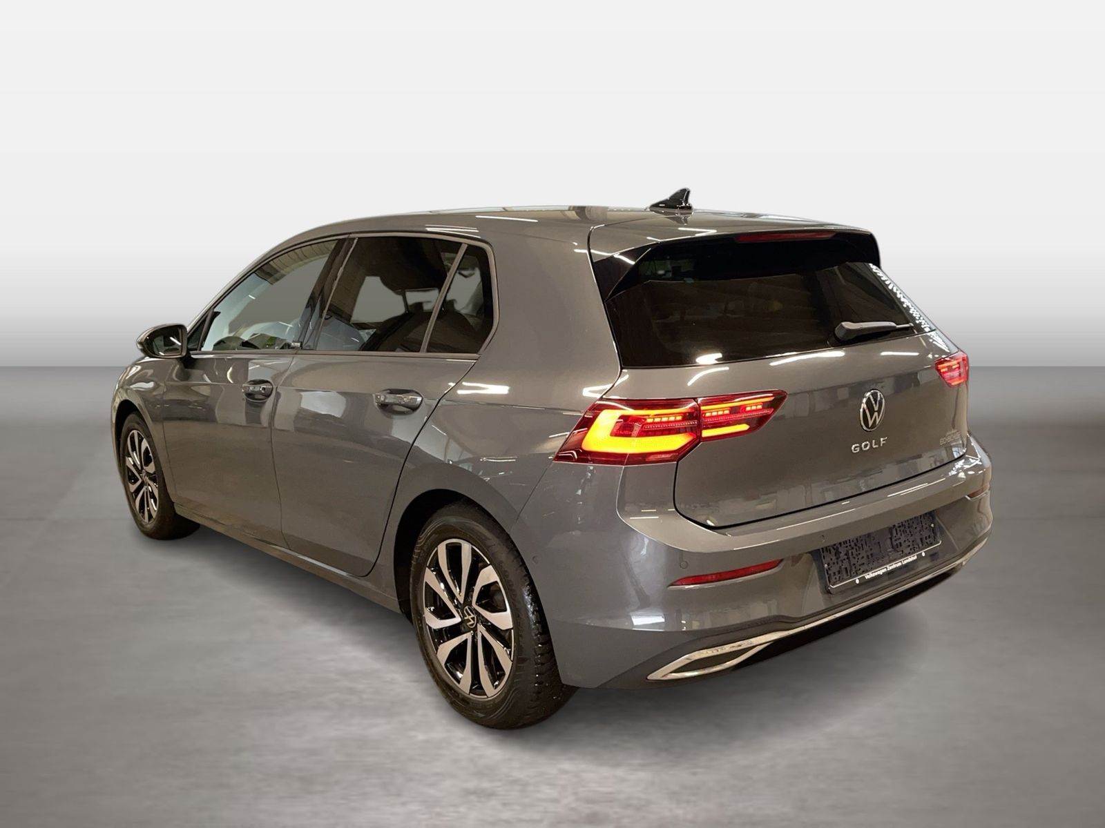 Volkswagen Golf VIII Active 2.0 TDI DSG ACC Pano HUD imagem 3