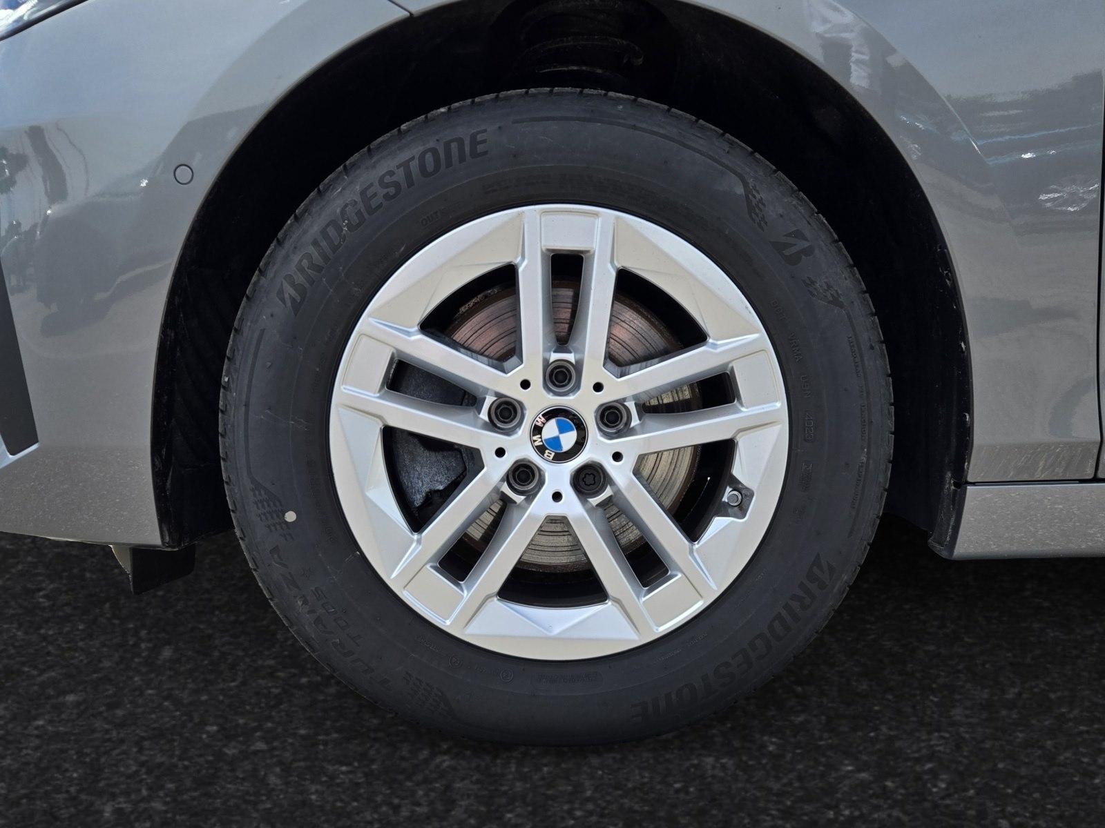 BMW 218i Active Tourer RFK DAB SHZ Keyless
