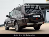 Mitsubishi Pajero Aut. 3.2 DI-D 4WD TOP, 7-Sitze, AHK, Pano - Mitsubishi Pajero: 4.4