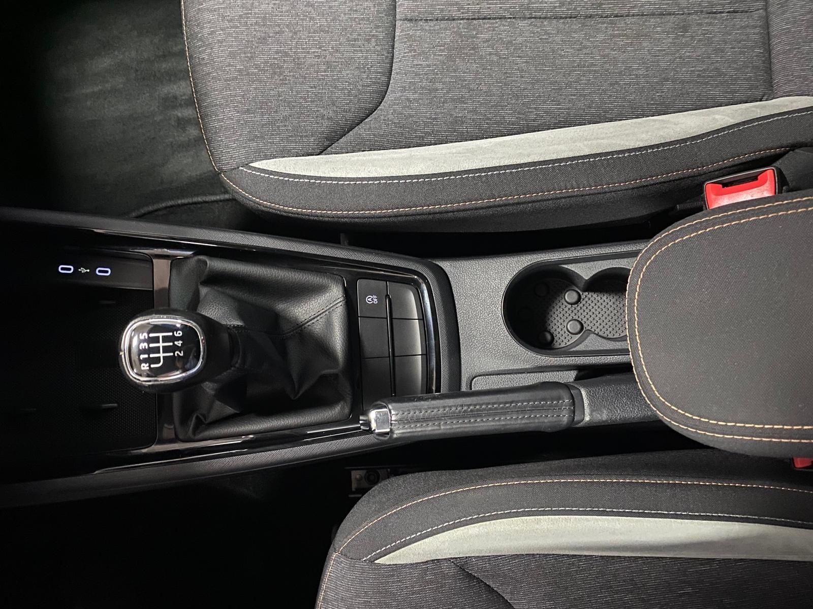 Fahrzeugabbildung SKODA Kamiq 1.5 TSI ACT Style AHK+APP+KLIMA+PDC+LED+++
