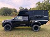 Toyota Hilux Extra Cab Expeditionsmobil