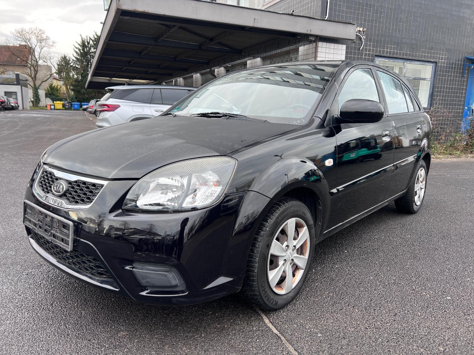 Kia Rio 1.4 Klimaanlage el.Fensterheber AUX USB