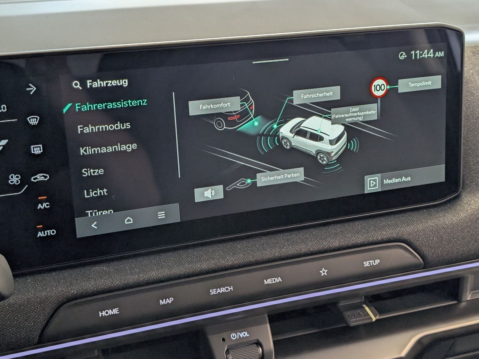 KIA EV2  42,2-kWh Earth 4-Sitzer Design Sitzpaket – Bild 26