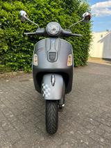 Vespa GTS 300 SuperSport - VESPA ROLLER