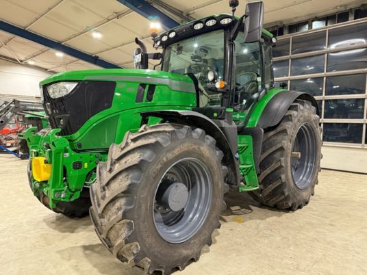 John Deere 6R185