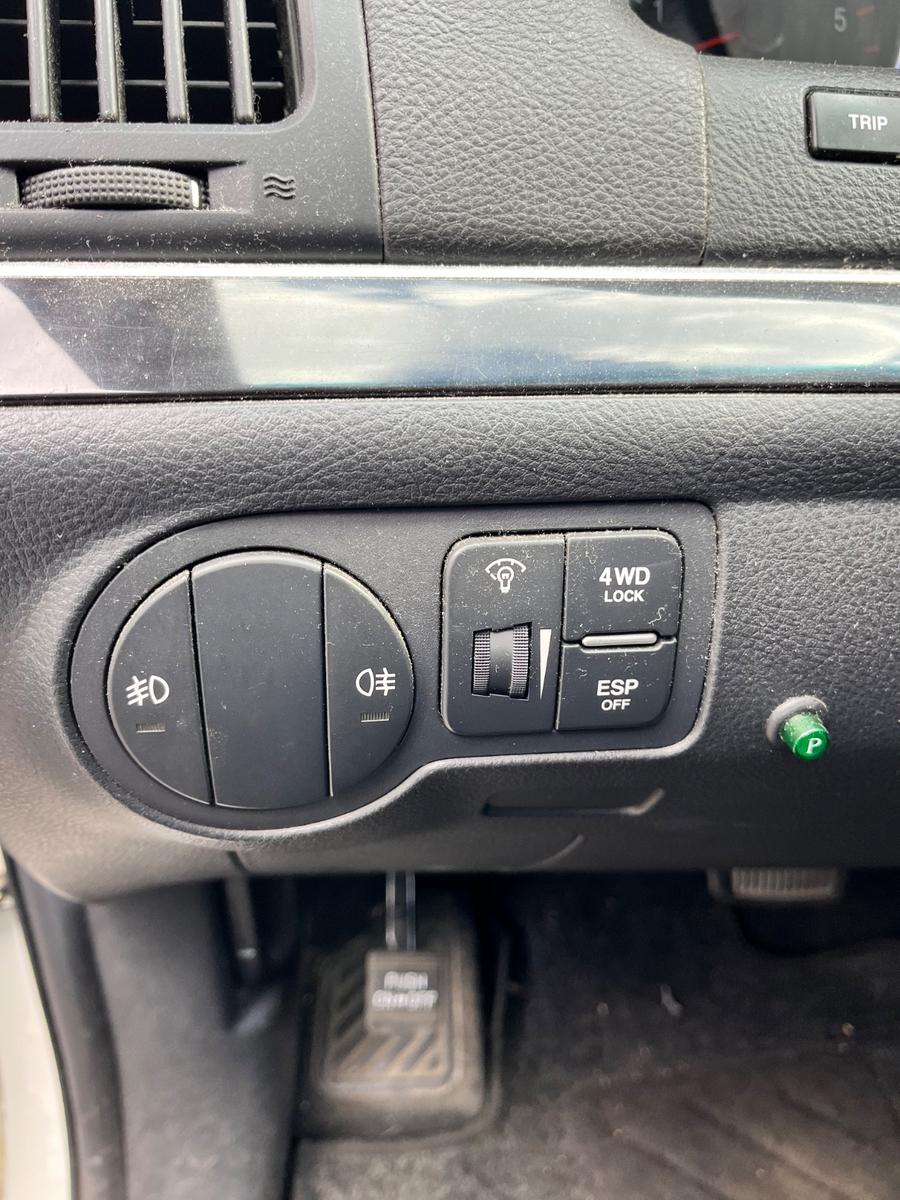 Hyundai ix55 2010 — photo 16