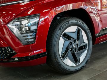 Hyundai Kona Prime Elektro 2WD Autobahnassistent BOSE