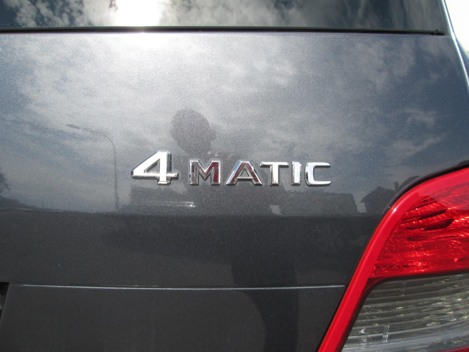 Mercedes-Benz GLK220 2012 — photo 18