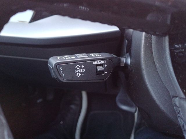A3 Sportback 35 TFSI S-LINE/ACC/LED/SHZ/NAVI/KLI
