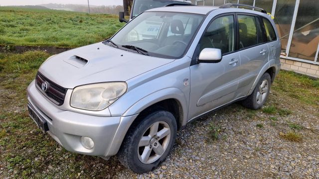 Toyota RAV4 2.0 D-4D Sol 4X4