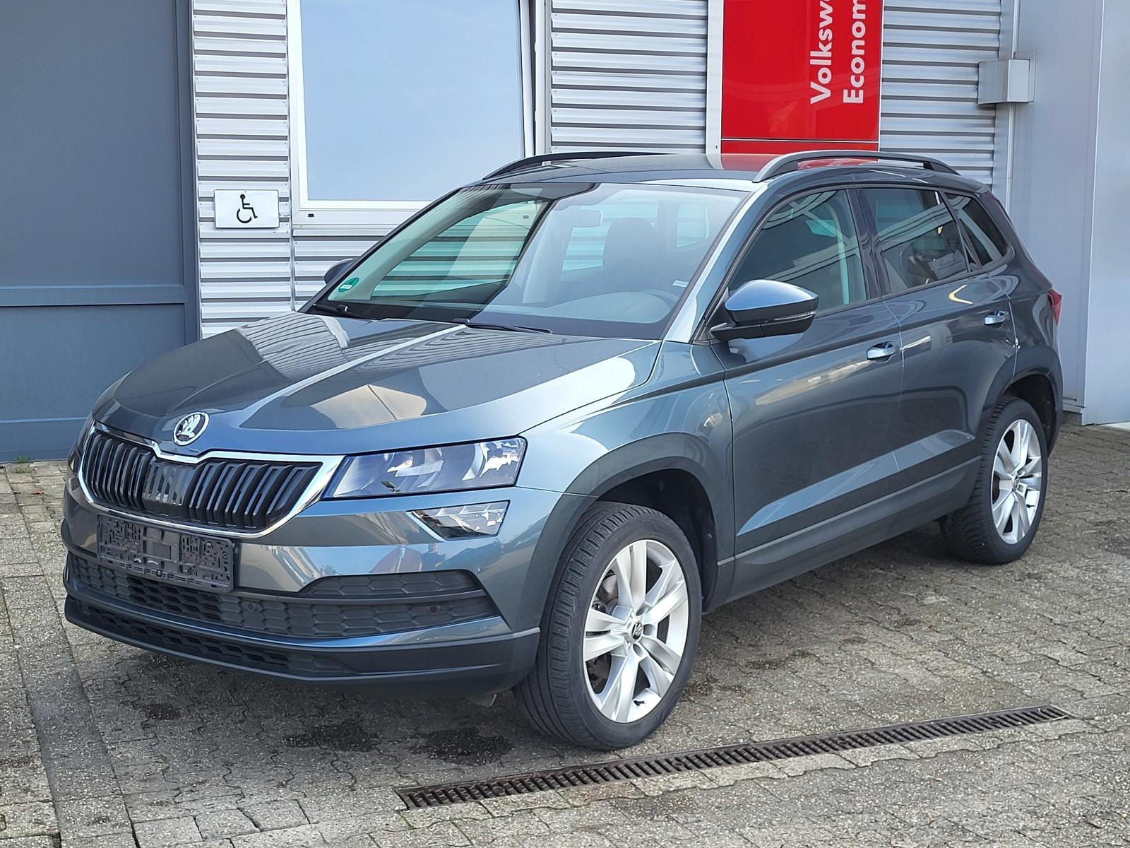 Skoda Karoq 1.0 TSI Style Climatronic PDC SHZ AHK