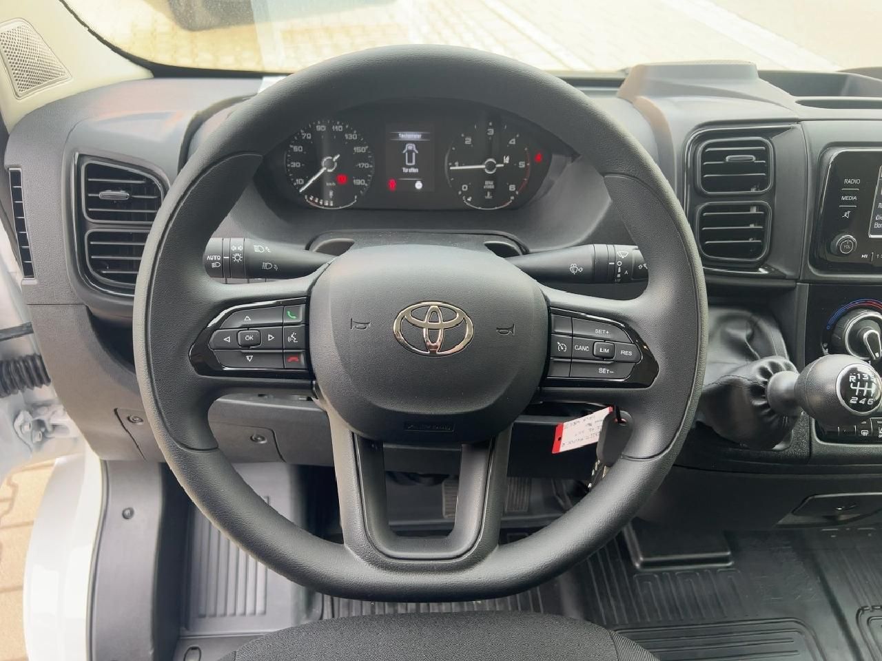 Fahrzeugabbildung Toyota Proace Max KaWa 35 L2H2 140PS Work