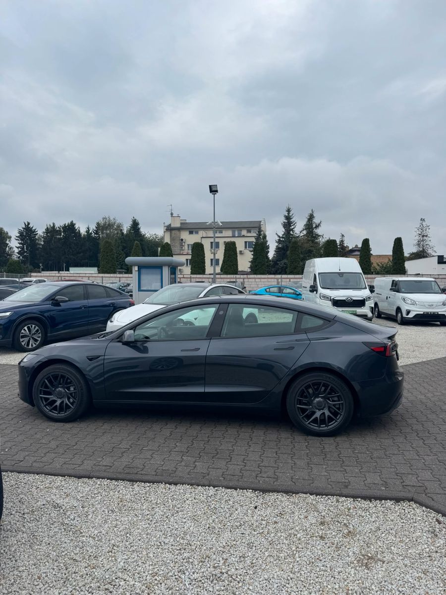 Tesla Model 3 Long Range RWD foto 9