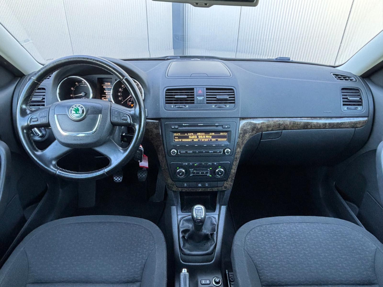 Skoda Yeti 1.8 TSI 160 ch 4x4 Experience • Xénon • Attelage • Sièges chauffants