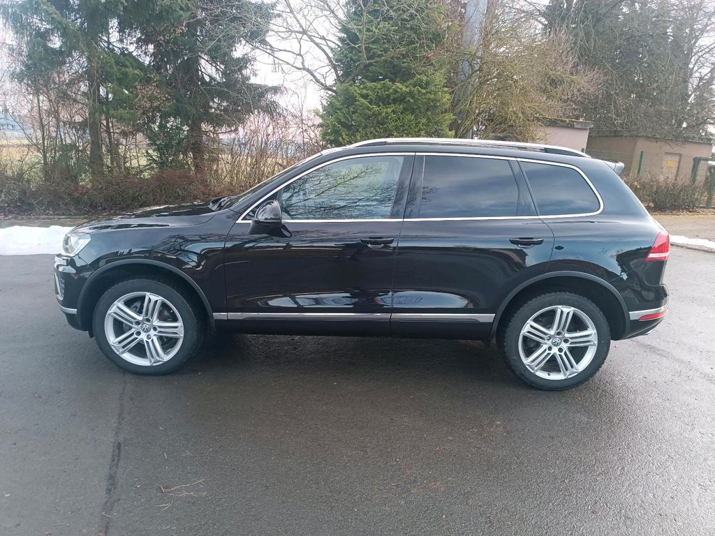 Image of Volkswagen Touareg