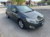 Opel Astra 1.7 CDTI 110CV 5 porte Cosmo - Opel Astra: 7 Cdti