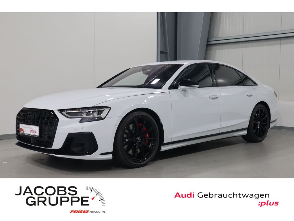 Audi S8