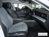 Volkswagen Passat Elegance 2,0 TDI Panorama Standhzg. AHK - VW Passat Gebrauchtwagen in Wiesbaden