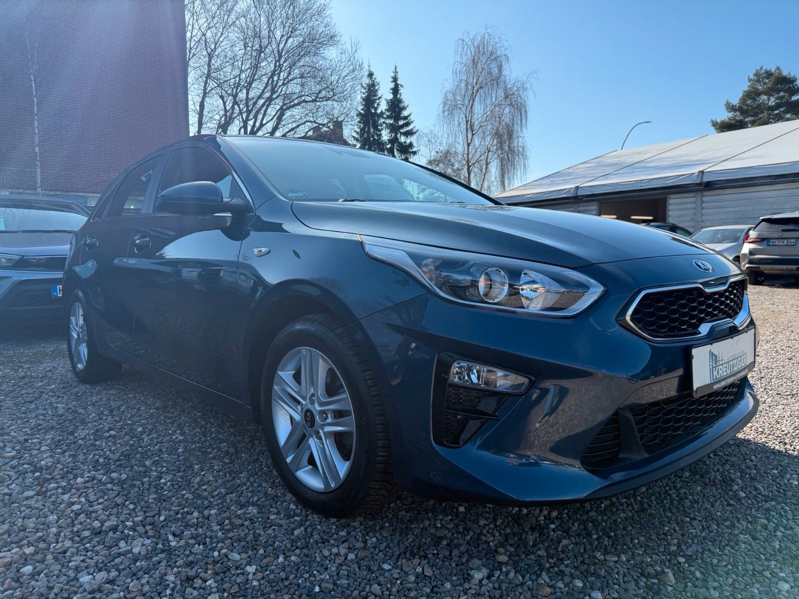 Fahrzeugabbildung Kia cee'd --Automatik--