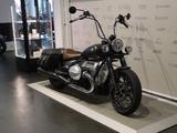 BMW R 18 Classic J+H ESD Ape Kellermann RSD - BMW Motorräder in Frankfurt