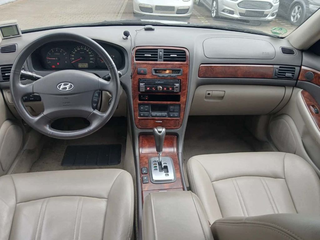 Hyundai XG 350 MEMORY LEDER SCHIEBE 2 HAND