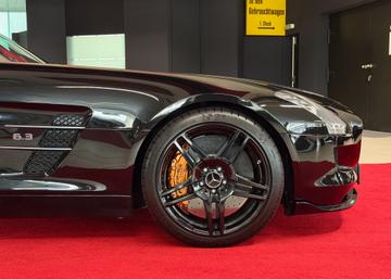 صورة مصغرة 15 لـ 2010 Mercedes-BENZ SLS AMG