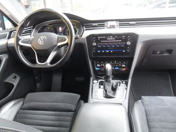 Volkswagen Passat Variant - 10