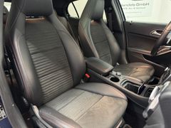 MERCEDES-BENZ GLA 250 4M*AMG LINE*PANO*LED*NAVI*KAMERA*19 ZOLL MERCEDES-BENZ GLA 250 4M*AMG LINE*PANO*LED*NAVI*KAMERA*19 ZOLL