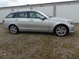 Mercedes-Benz T-Modell Facelift Panorama Navi Avantgarde MWST! - Mercedes-Benz C 180 in Augsburg