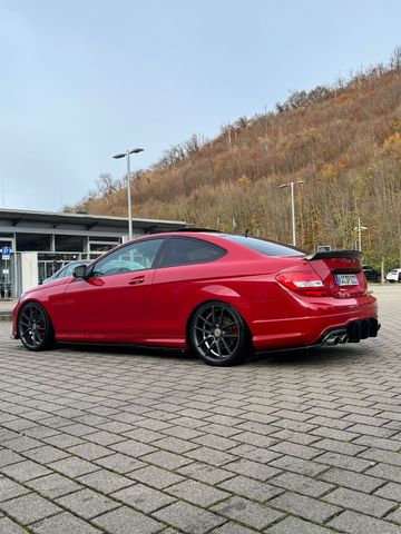 Mercedes-Benz Mercedes Benz W204 C200 Coupe 2013