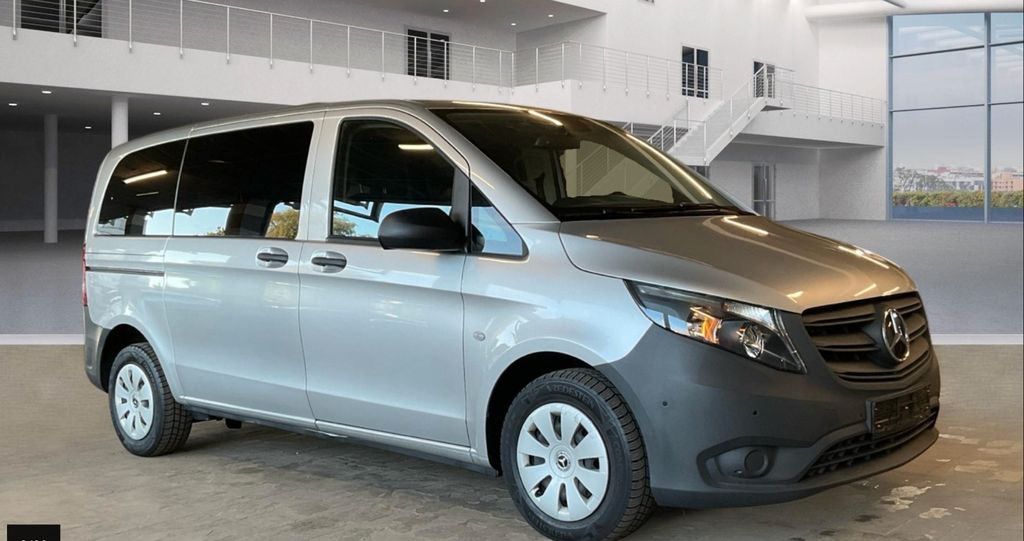 Image of Mercedes-Benz Vito