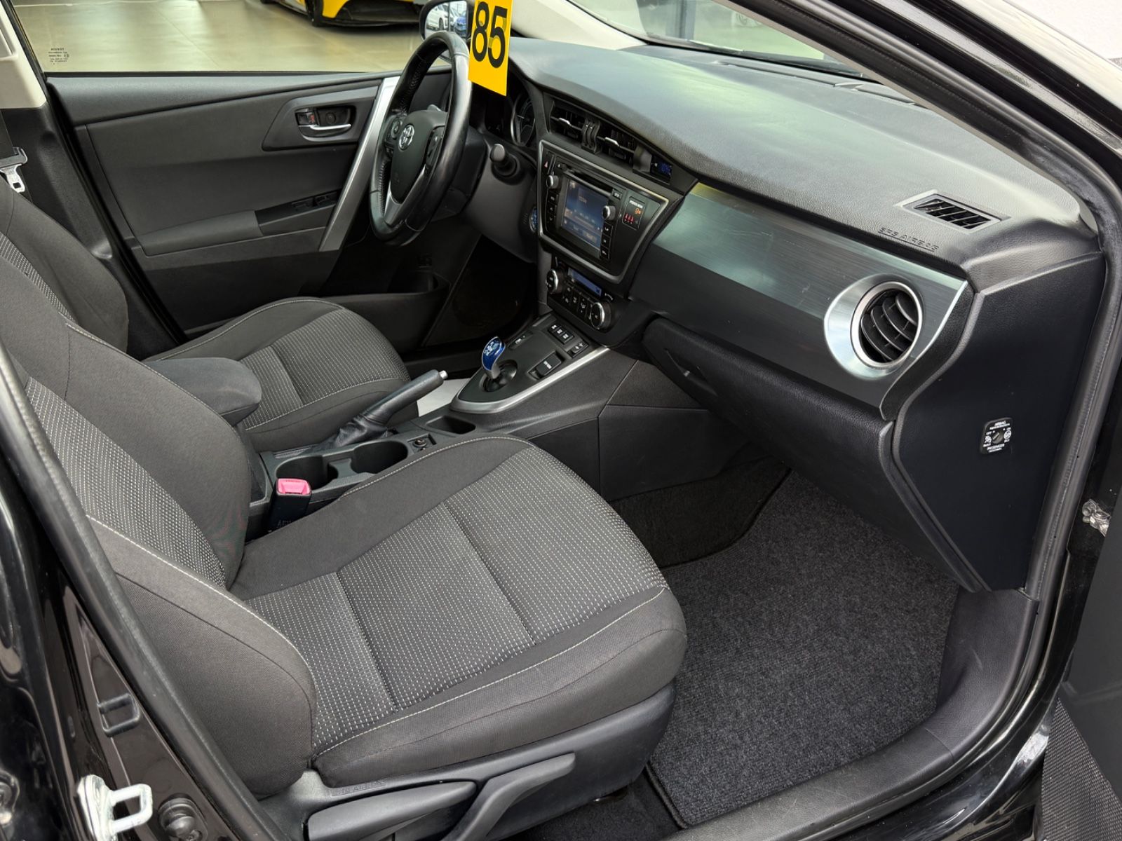 Auris Touring Sports Hybrid 1.8 Autom.