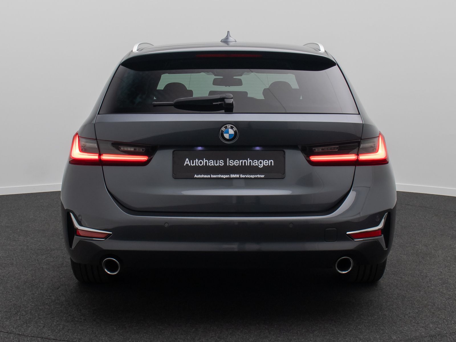 Fahrzeugabbildung BMW 320d xD Luxury Line HUD Panorama H/K Laser Voll