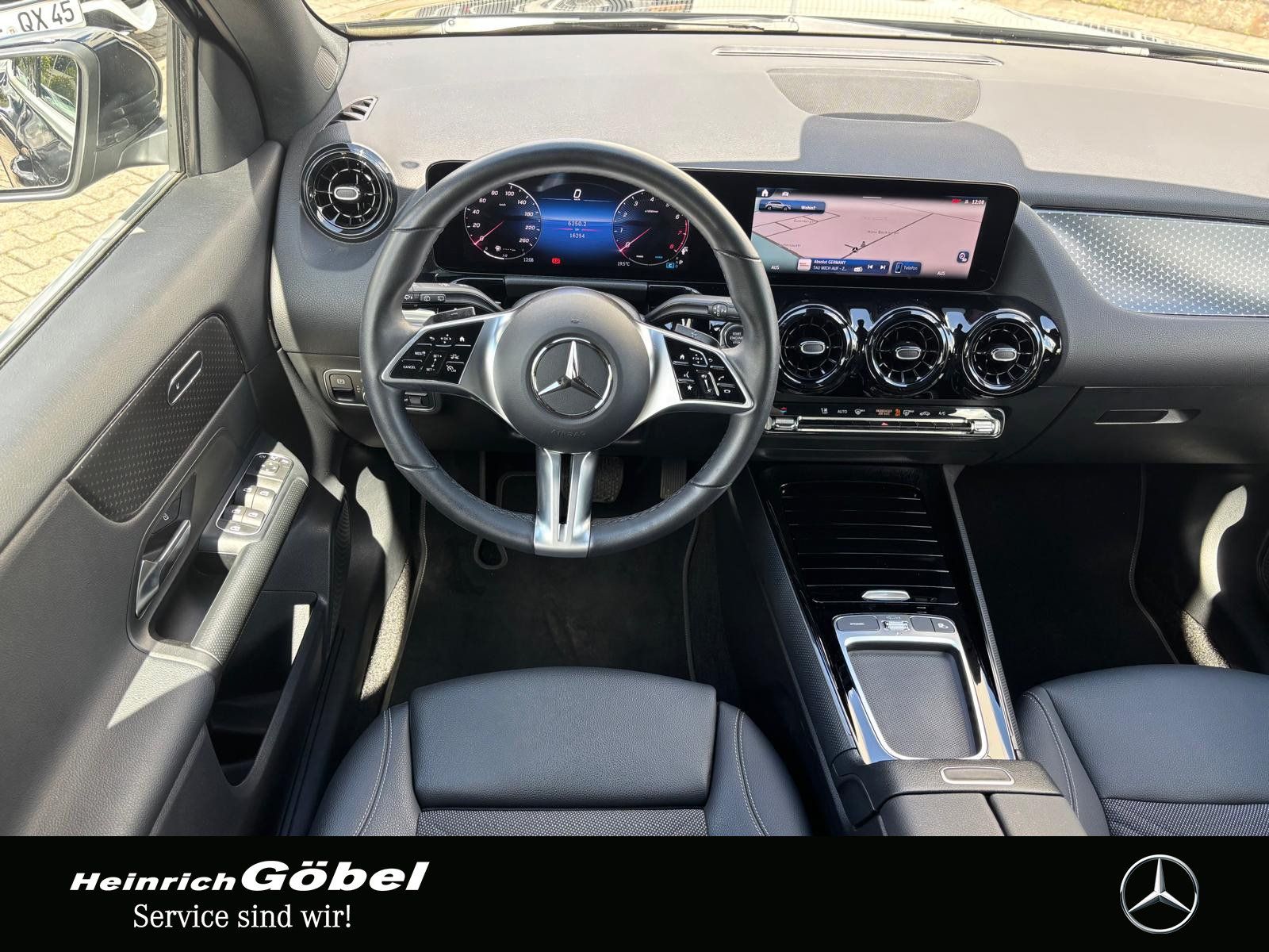 Fahrzeugabbildung Mercedes-Benz GLA 200 WINTER-PAKET*KAMERA*LED*SITZHEIZUNG*