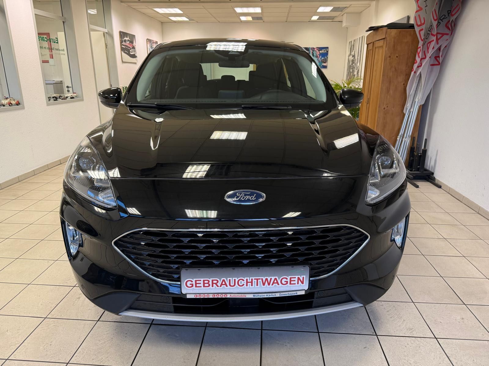 Fahrzeugabbildung Ford Kuga Cool & Connect / 1. HAND / NUR 27TKM