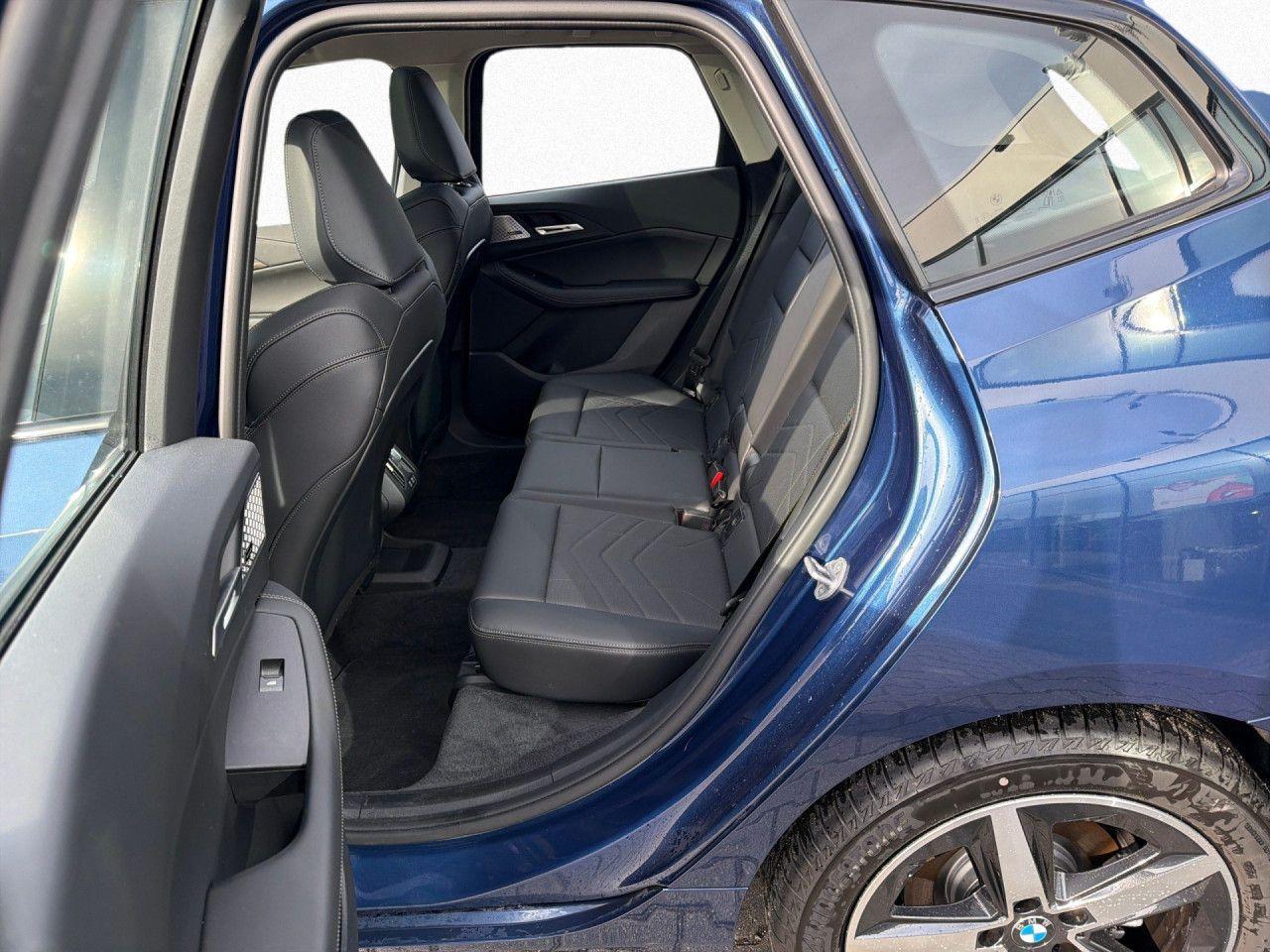 BMW 223d xD AT ab 0,99% Luxury AdLED DAProf HUD Pano