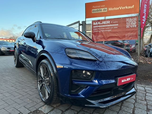 Porsche Macan Electric Turbo Carbon Voll Voll