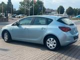 Opel Astra J Lim. 5-trg.  AUTOMATIK*TÜV NEU*8FACH - Opel Astra: Kombi, J