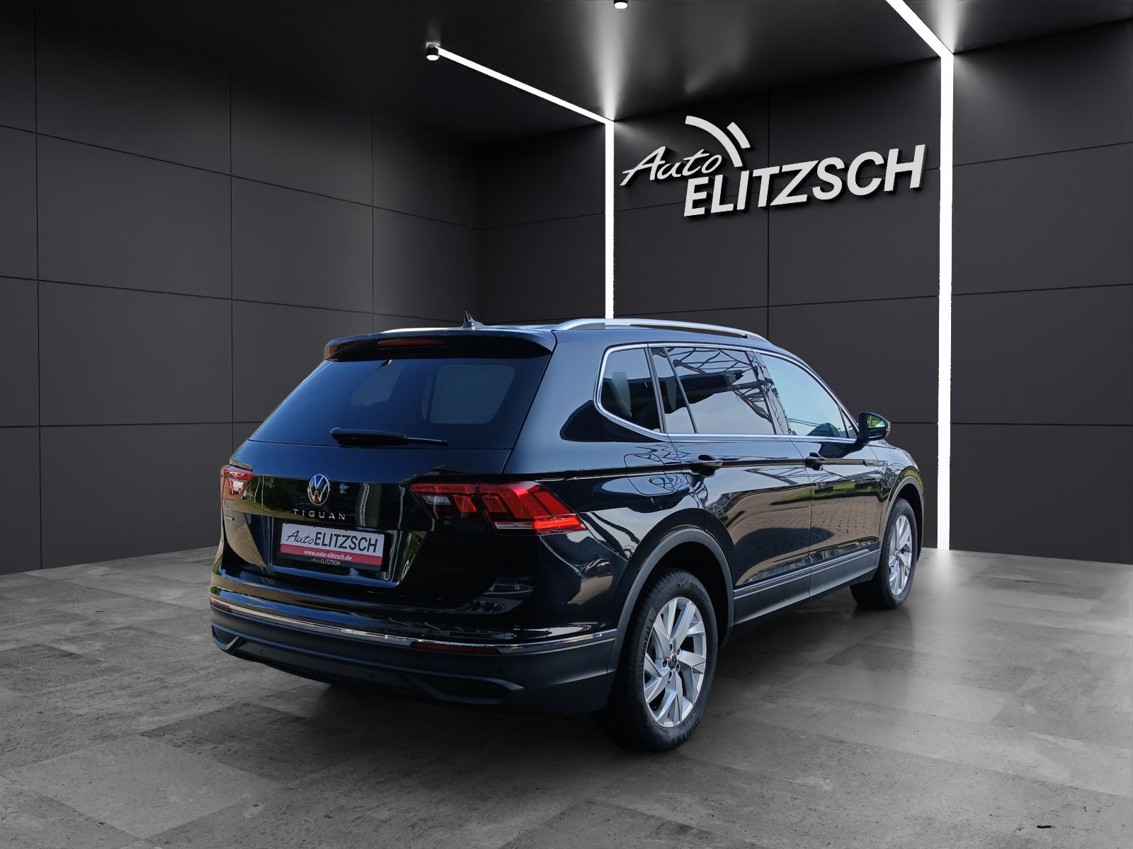 Fahrzeugabbildung Volkswagen Tiguan Allspace TDI Life DSG 7-Si LED AHK Navi A