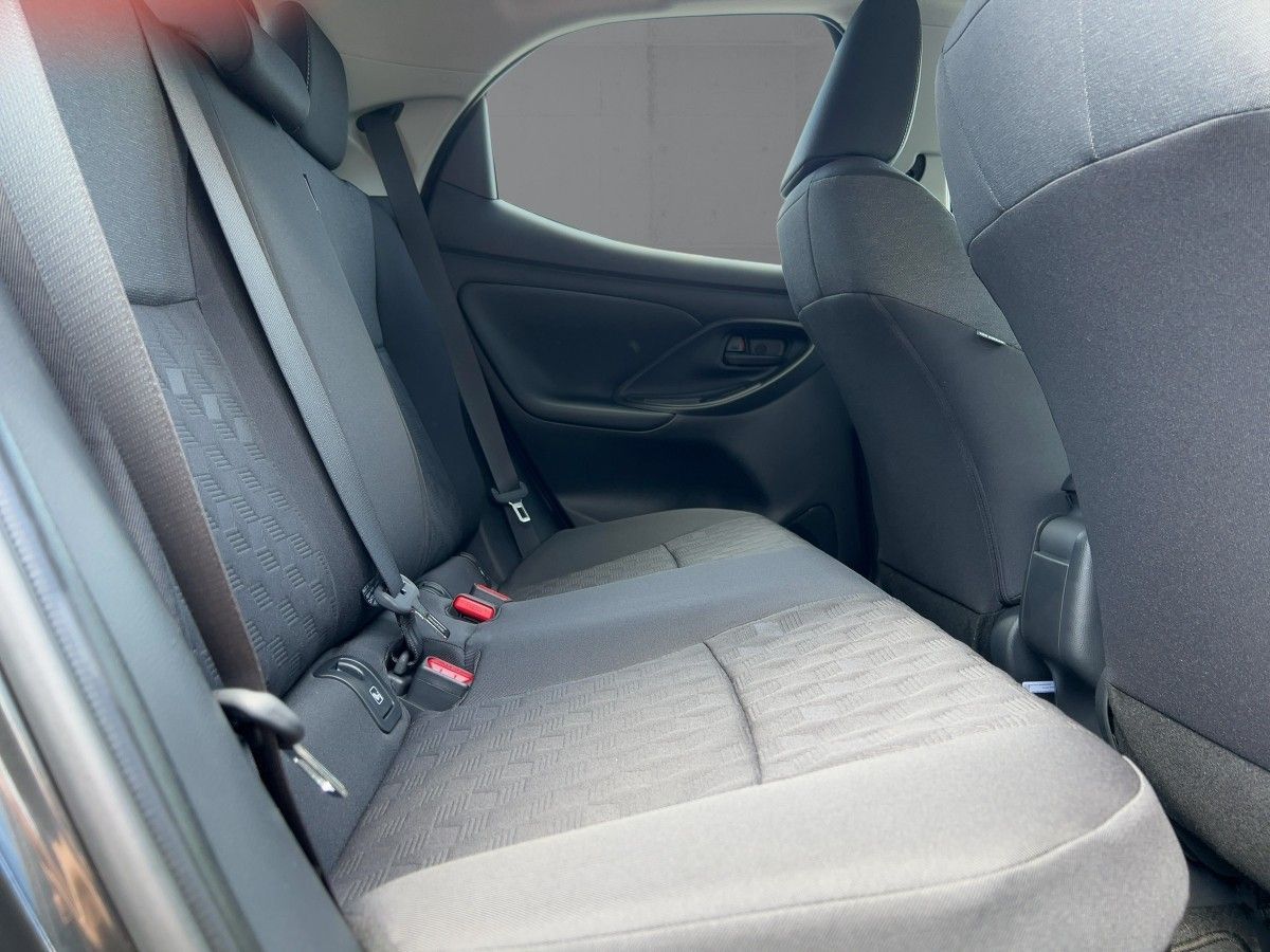 Toyota Yaris - Bild 12