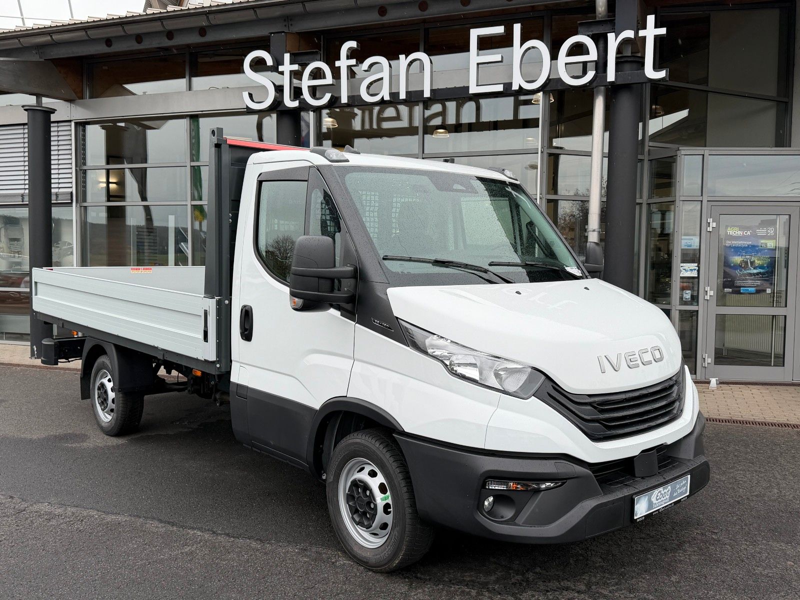 Fahrzeugabbildung Iveco Daily 35S16 Pritsche