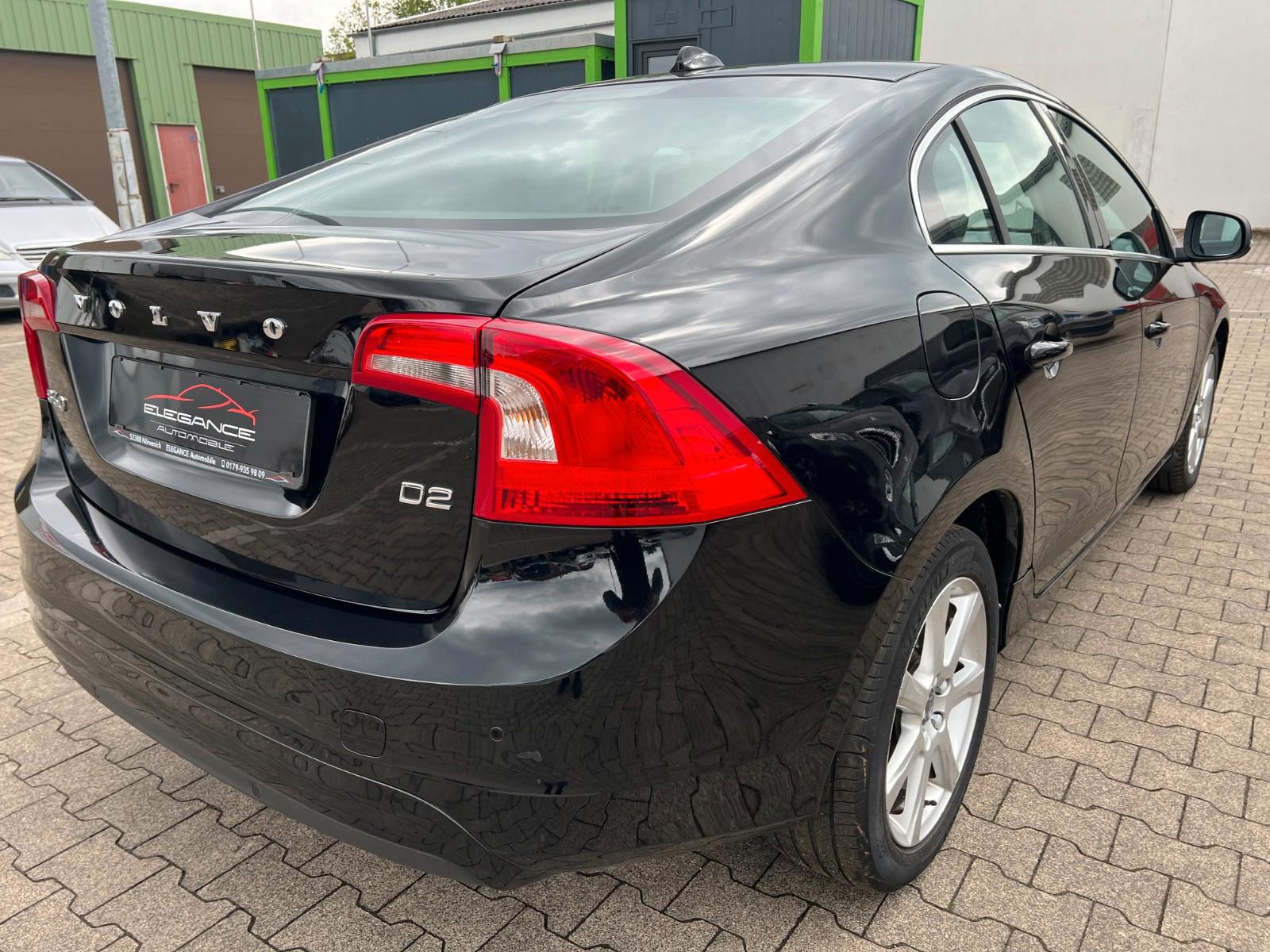 Volvo S60 D2 NAVI LEDER TEMPOMAT LED