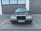 Mercedes-Benz Mercedes 230E Coupe W124 - Automatik - H-K... - Mercedes-Benz 230 in Duisburg