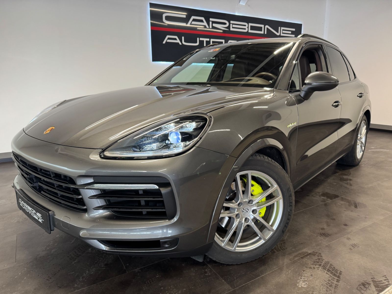 PORSCHE Cayenne E-Hybrid**Porsche Approved**